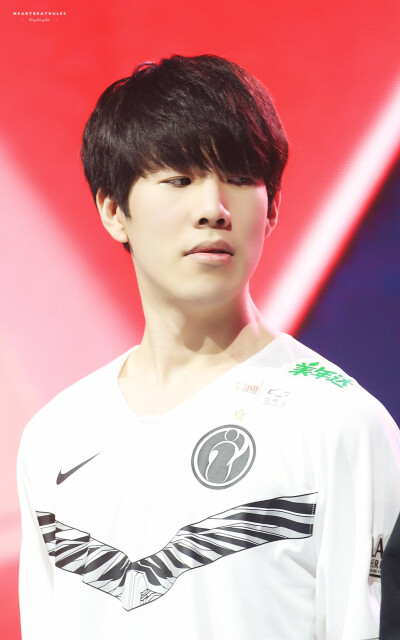 香港隊更著 香港隊更著