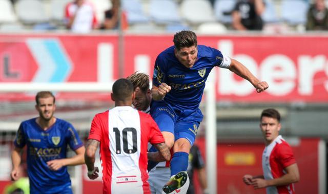 荼的青少年 荼的青少年